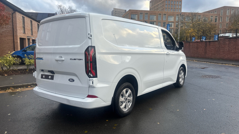 Ford Transit Custom E-320 L1 Rwd 100kW 65kWh H1 Van Limited Auto